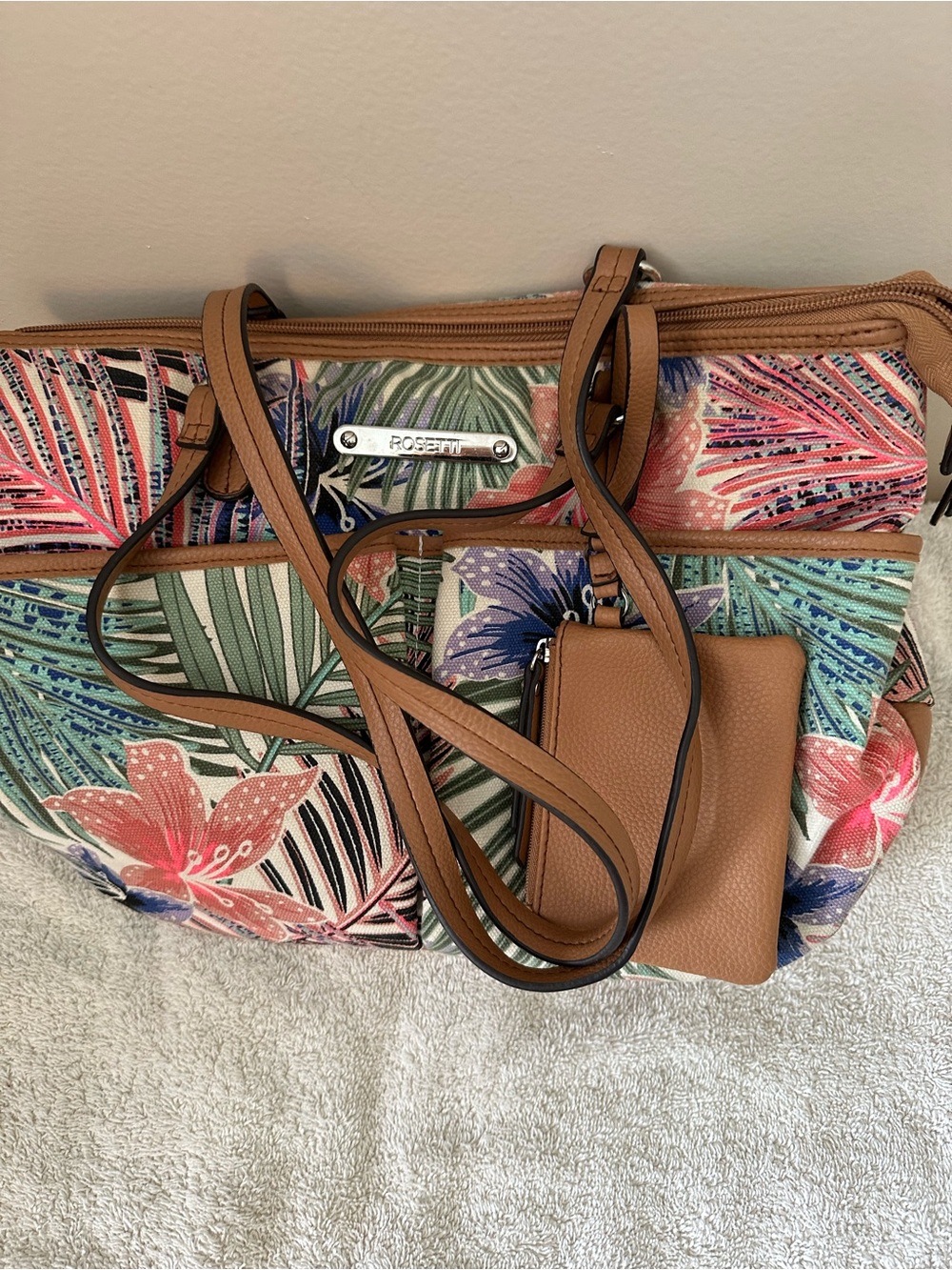 Rosetti Tan-Trim Tropical Floral Tote in Multicolor Print - Picture 9 of 11